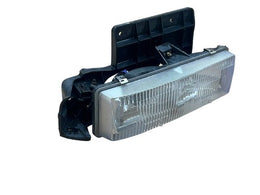 1995-2005 Chevy Astro GMC Safari Right Passenger Headlight 16518494 RH OEM - actual used OEM auto part, photo 2