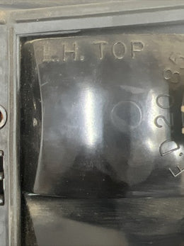 1992-2007 Ford Econoline E150 E250 E350 Driver Left Tail Light F2UB-13441-AB OEM - actual used OEM auto part, photo 4