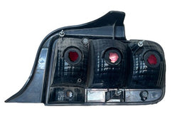 05-09 Ford Mustang Driver Left Tail Light OEM - actual used OEM auto part, photo 5