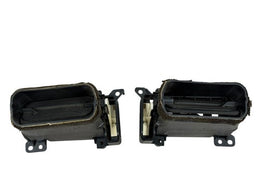 2008–2009 Pontiac G8 Center Dash AC Vent OEM 92181991 / 92161833 Black - actual used OEM auto part, photo 2