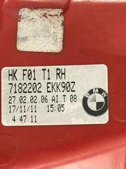 2009-2012 BMW F01 F02 7-Series Right Passenger Outer Tail Light Lamp OEM 7182202 - actual used OEM auto part, photo 8