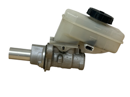 03-07 Infiniti G35/M35/M45 Coupe Brake Master Cylinder OEM Bosch 46010-AC725 - actual used OEM auto part, photo 2