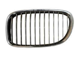 2009-2012 BMW 7 Series Driver Left Kidney Grille OEM 51137211657 - actual used OEM auto part, photo 1