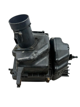 2003-2007 Infiniti G35 Air Cleaner Box Assembly A/T 16500-AM604 OEM - actual used OEM auto part, photo 1