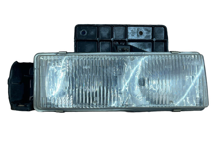 1995-2005 Chevy Astro GMC Safari Right Passenger Headlight 16518494 RH OEM - actual used OEM auto part, photo 1