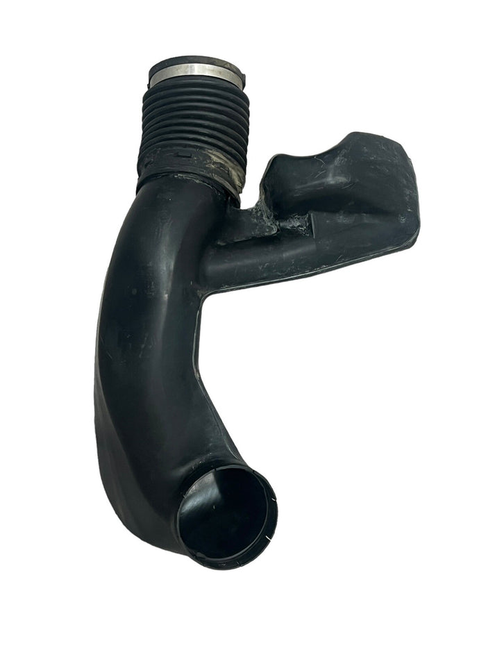2003 - 2006 CHEVROLET SILVERADO AIR INTAKE TUBE DUCT HOSE 25335335 OEM - actual used OEM auto part, photo 1