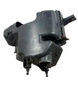 2003-2007 Infiniti G35 Air Cleaner Box Assembly A/T 16500-AM604 OEM - actual used OEM auto part, photo 5