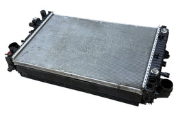 16-20 Chevy Malibu Radiator Condenser Cooling Assembly OEM 84297679 - actual used OEM auto part, photo 4